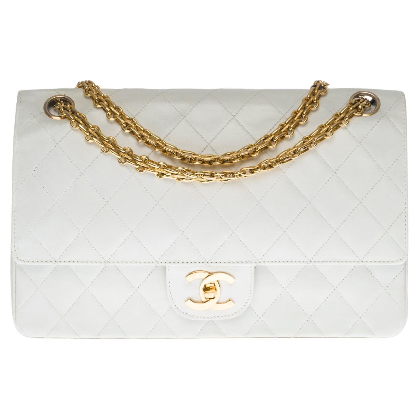 Timeless Vintage Chanel White Classic medium flap bag Leather ref197785   Joli Closet